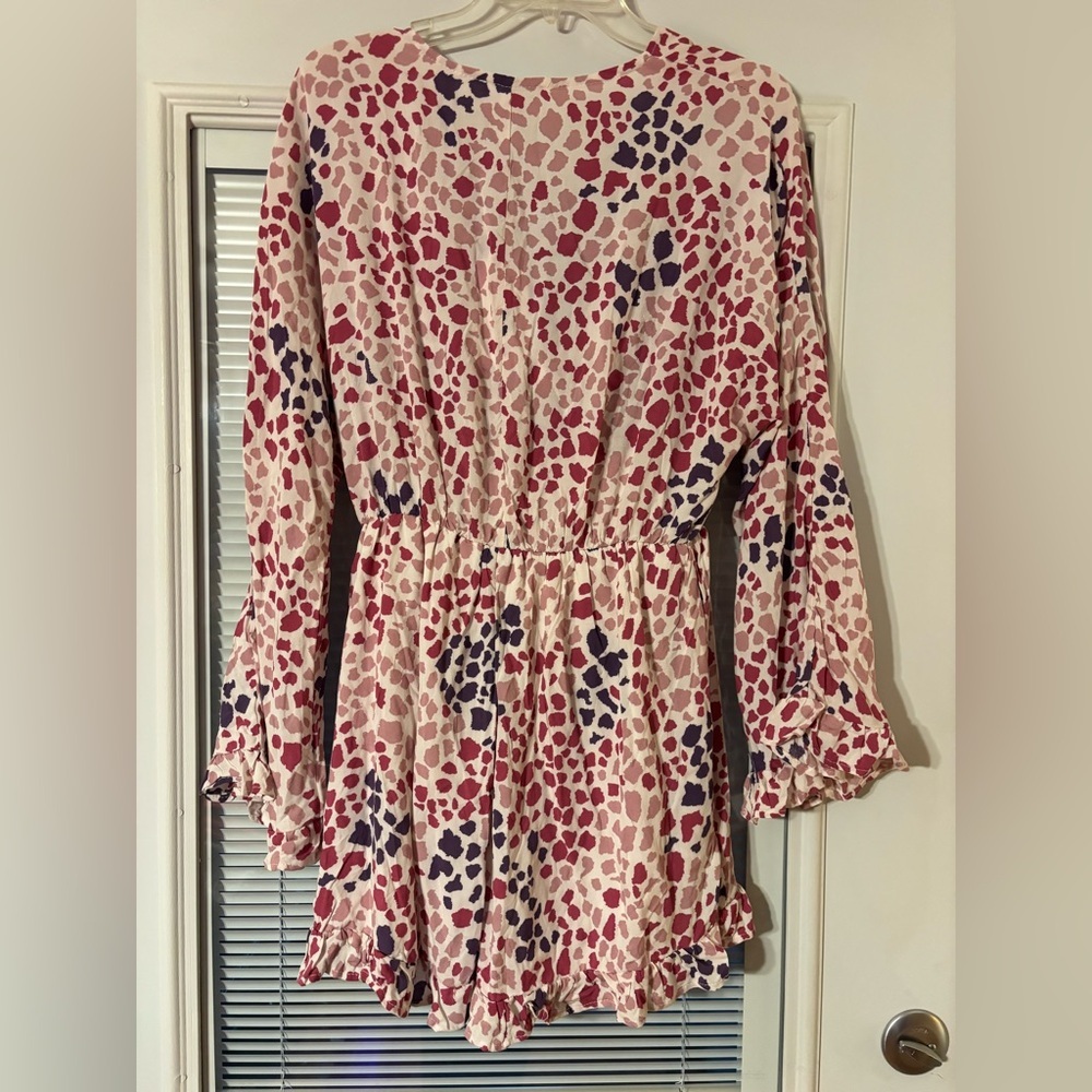 Emily Wonder  Ruffle Romper - Picture 11 of 13